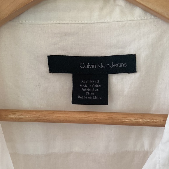 Calvin Klein White Button Down Shirt - Picture 3 of 4